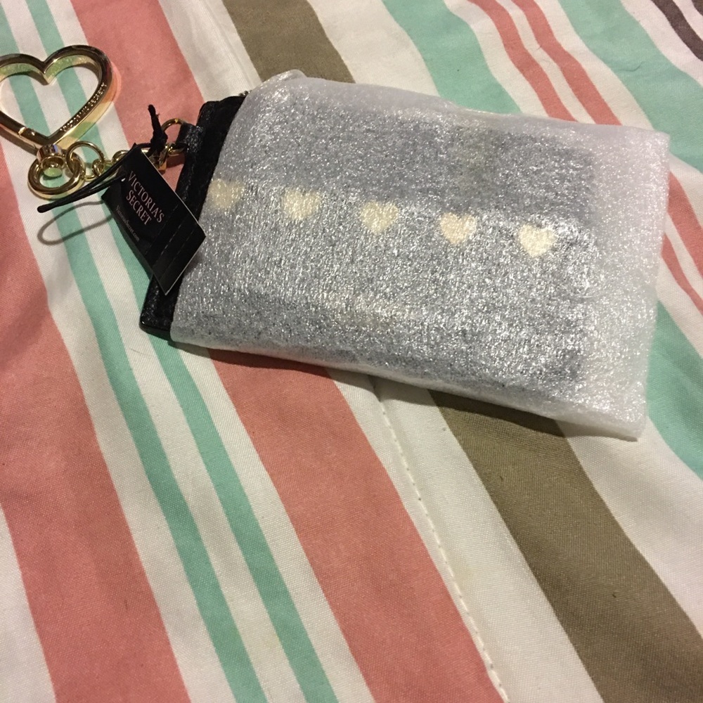 NWT Victoria’s Secret wallet/coin purse!! - Picture 2 of 5